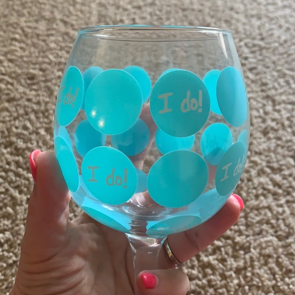 Wedding wine glasses - Picture 1 of 5